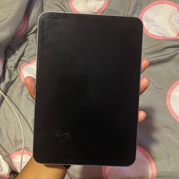 Purple iPad mini 10th generation - Picture 4 of 4